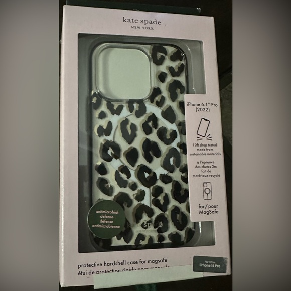 Kate Spade New York Cell Phone Case for iPhone 14 Pro Brand New - Picture 1 of 2